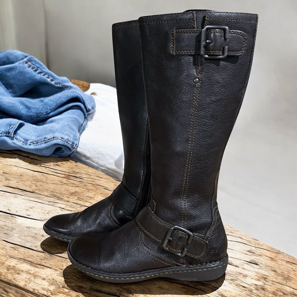 Born Tall Leather Equestrian Buckle Boots With ‎ Zipper Size 6.5